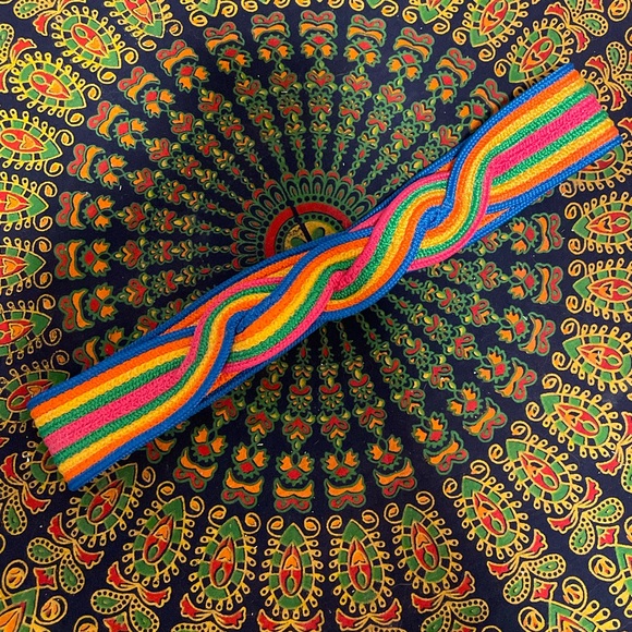 Vintage rainbow 🌈 Velcro belt EUC! - Picture 8 of 13